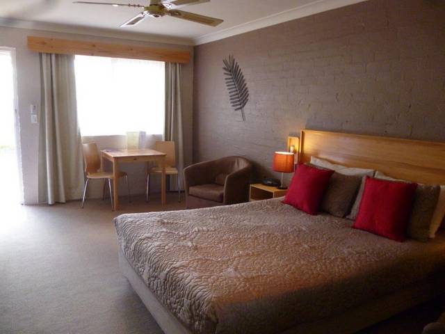  Perths Hotel