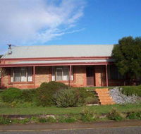 Bott's Beach Retreat - Perths Hotel
