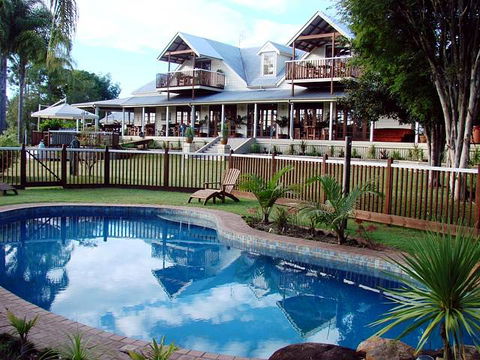 Clarence River Bed And Breakfast - Perths Hotel 0