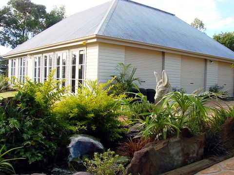 Clarence River Bed And Breakfast - Perths Hotel 3