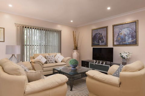 Jacaranda Cottages - Perths Hotel 7