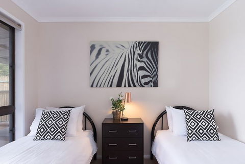 Jacaranda Cottages - Perths Hotel 13