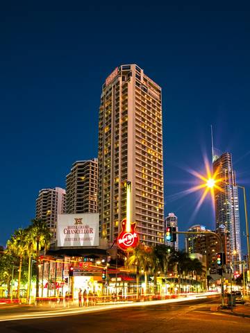 Hotel Grand Chancellor Surfers Paradise - Perths Hotel 1