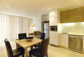IStay Precinct - Perths Hotel 2