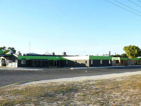 Jurien Bay Hotel Motel - Perths Hotel 0