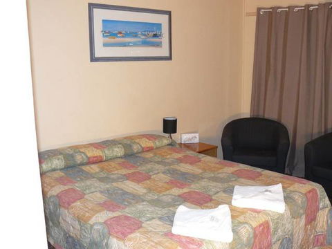 Jurien Bay Hotel Motel - Perths Hotel 2