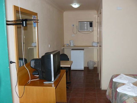 Jurien Bay Hotel Motel - Perths Hotel 4