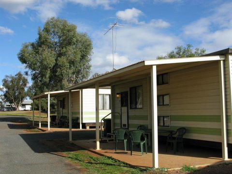 Lake View Caravan Park - Perths Hotel 0