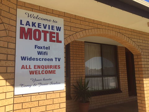 Lakeview Motel - Perths Hotel 7
