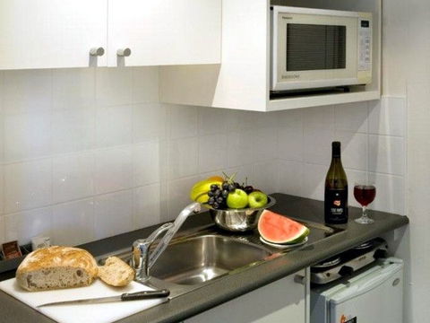 Macleay Serviced Apartment/Hotel - Perths Hotel 7