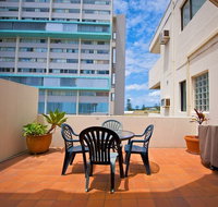 Manly Beach Holiday  Executive Apartments - Perths Hotel