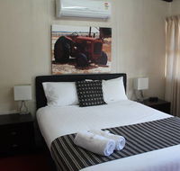 Merredin Motel  Gumtree Restaurant - Perths Hotel