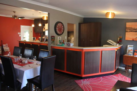 Merredin Motel & Gumtree Restaurant - Perths Hotel 1