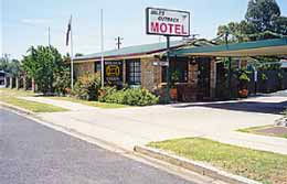Miles Outback Motel - Perths Hotel 1