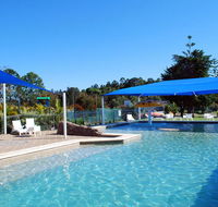 Nambucca River Tourist Park - Perths Hotel