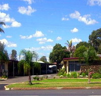 Oakey Motel