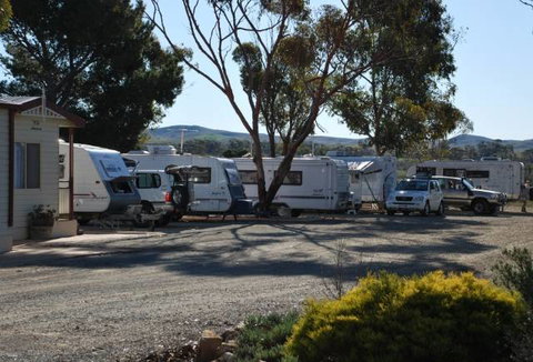 Orroroo Caravan Park - Perths Hotel 0