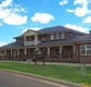 Plumes on the Green - Perths Hotel