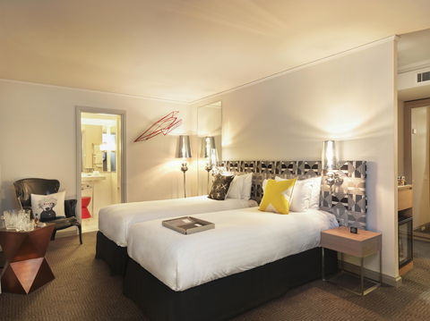 QT Canberra - Perths Hotel 6