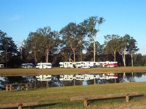 Stoney Park - Perths Hotel 3