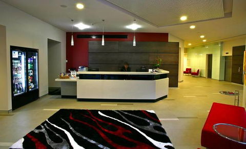 The Colmslie Hotel Suites & Conference Centre - Perths Hotel 3