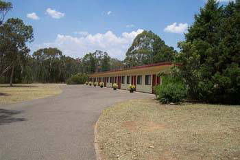 Wagon Wheel Motel & Cabins - Perths Hotel 0