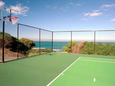 Whitecrest Great Ocean Road Resort - Perths Hotel 2