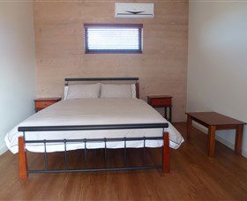 Yalgoo Caravan Park - Perths Hotel 2