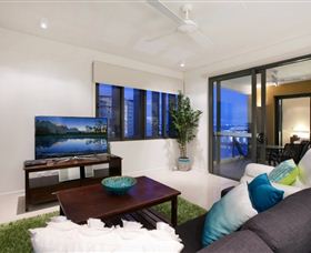 Darwin Holiday Apartments - Perths Hotel 1