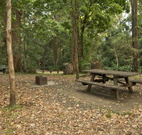 Sheepstation Creek campground - Perths Hotel