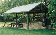 Woombah Woods Caravan Park - Perths Hotel 0