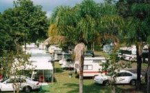 Woombah Woods Caravan Park - Perths Hotel 1