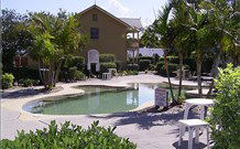 Lorikeet Boutique Escape 416 - Perths Hotel 1