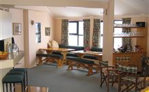 Knockshannoch Ski Lodge - Charlotte Pass - Perths Hotel 1