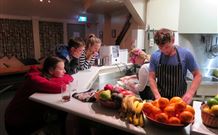 Knockshannoch Ski Lodge - Charlotte Pass - Perths Hotel 2
