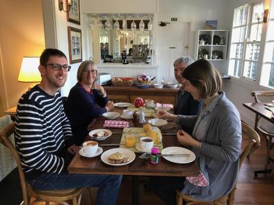 Holmwood Guest House - Perths Hotel 1