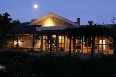 Holmwood Guest House - Perths Hotel 8