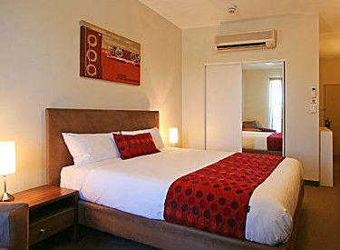 Mawson Lakes Hotel - Perths Hotel 2