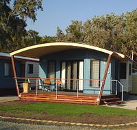 Island View Caravan Park - Perths Hotel