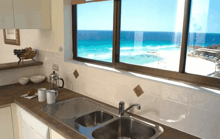 Bayview Rainbow Bay - Perths Hotel 5