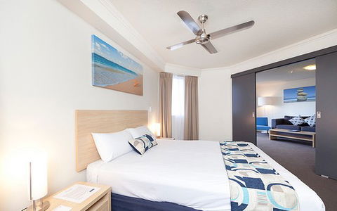 Australis Sovereign Hotel - Perths Hotel 2