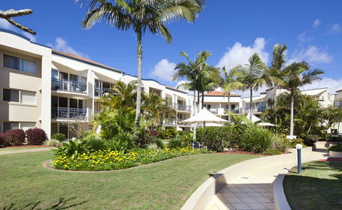 Golden Riviera Beach Resort - Perths Hotel 1