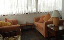 White Manor Motel - Cooma - Perths Hotel 0