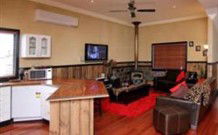 Top Of The Range Retreat - Perths Hotel 0