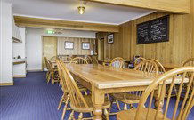 Valhalla Lodge Perisher - - Perths Hotel 3