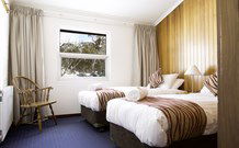 Valhalla Lodge Perisher - - Perths Hotel 1