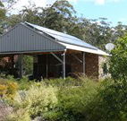 Warilla Bowls and Recreation Club - Holiday Cabins - Perths Hotel