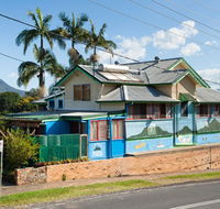Murwillumbah YHA - Mt Warning - Perths Hotel