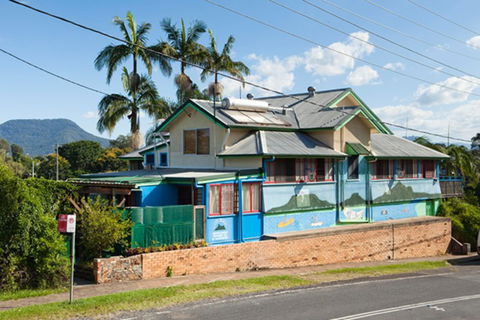 Murwillumbah YHA - Mt Warning - Perths Hotel 0