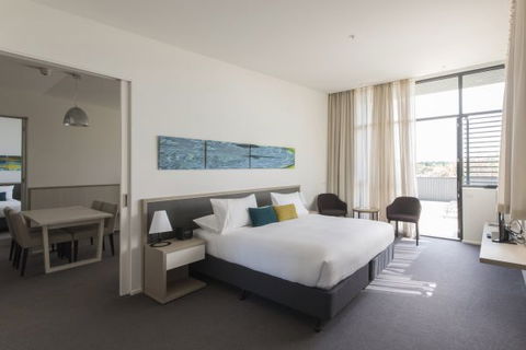 Flinders Hotel - Perths Hotel 6